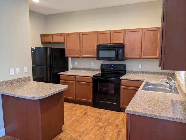 Kitchen - 2035 Sophia Pl