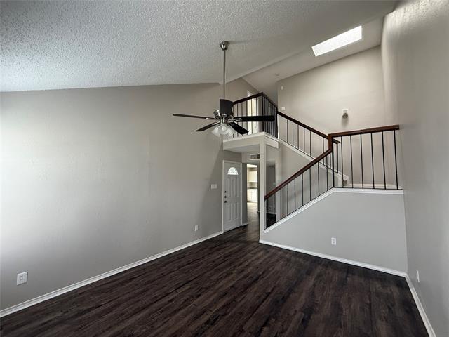 Foto del edificio - 2203 Chatham Square Ct