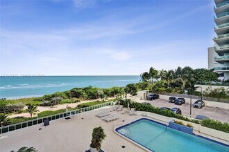 Building Photo - 6917 Collins Ave