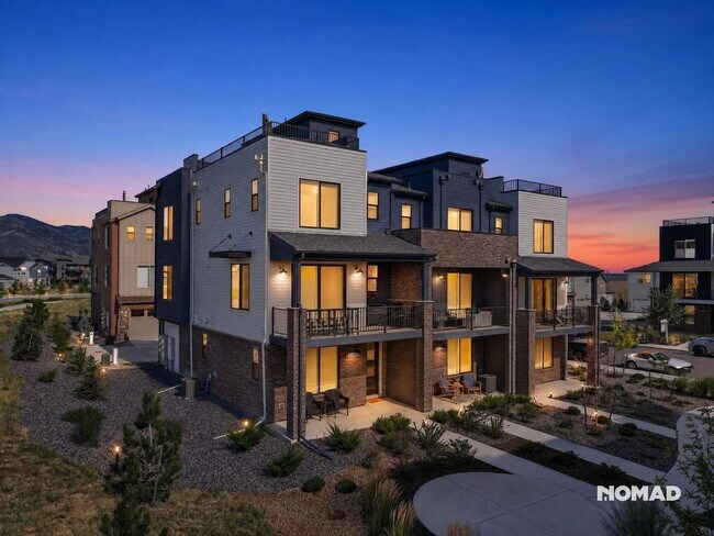 Building Photo - 9695 Browns Peak Cir