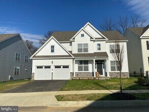 Building Photo - 133 Bowery Ln