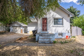 Building Photo - 1815 Sandhill Rd