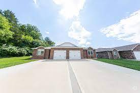 Building Photo - 603 Spring Ridge Rd