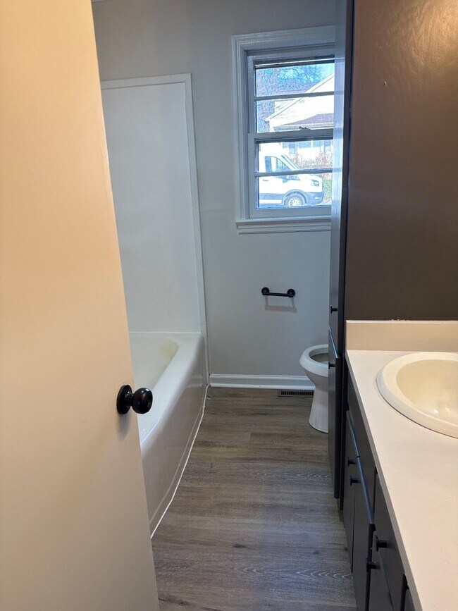 Foto del edificio - 414 20th St SW