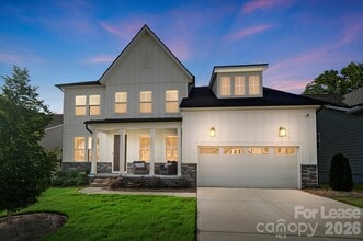 Building Photo - 5225 Glenwalk Dr