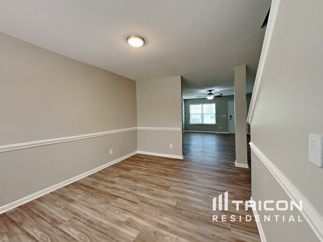 Foto del edificio - 6609 Tromble Road Whitsett NC
