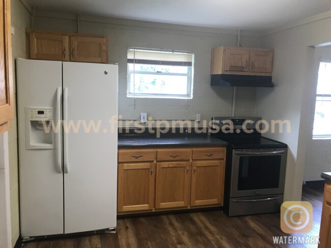 Building Photo - 1529 Mountain View Ct