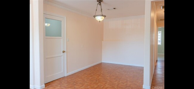 Foto del edificio - 14502 Osborne St