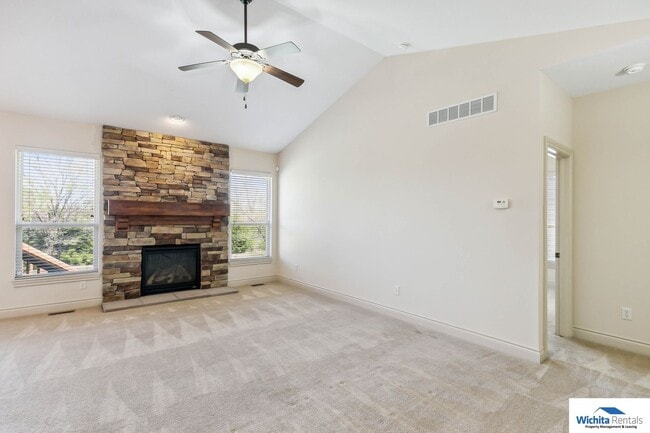 Building Photo - 11602-11604 Summerfield