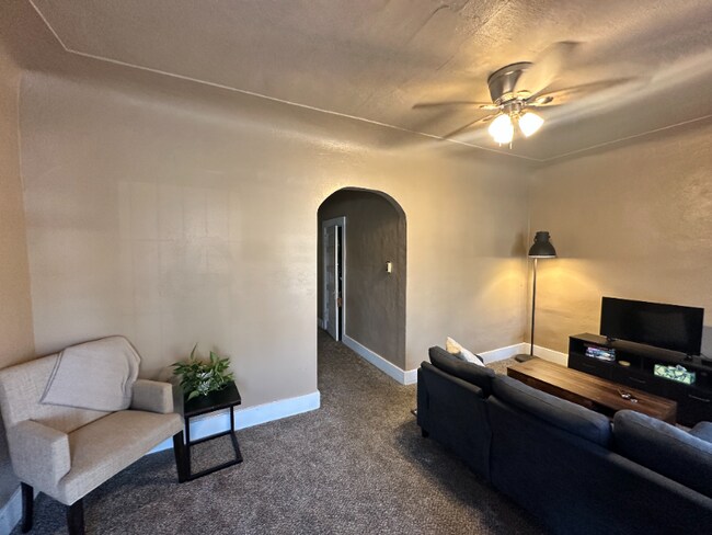 Foto del edificio - 4739 Pearl St
