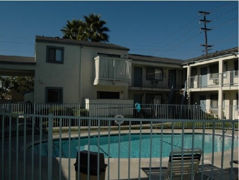Cape Cod Apartments Rentals Anaheim Ca