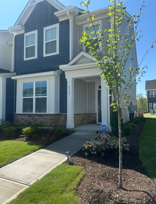 Foto del edificio - 2343 Whitewing Ln