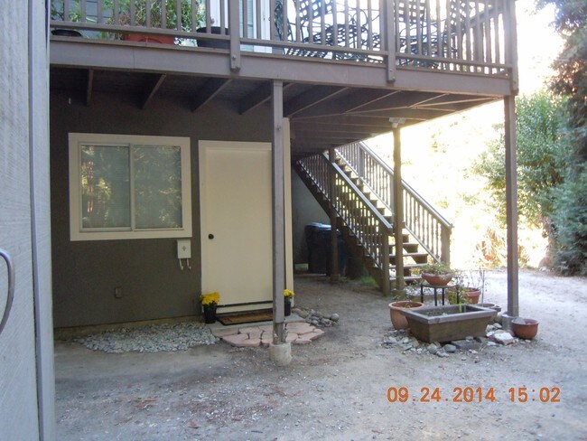 Building Photo - 10719 Lomita Ave
