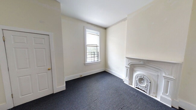 Photo - 2431 Vine St House