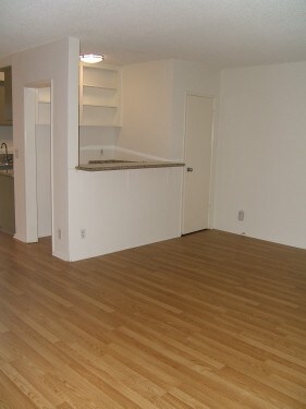 Interior Photo - 1706 Brockton Ave