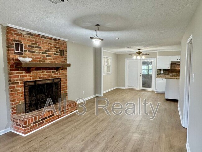 Foto del edificio - 6443 Yates Ct