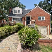 Building Photo - 6308 Joslyn Pl