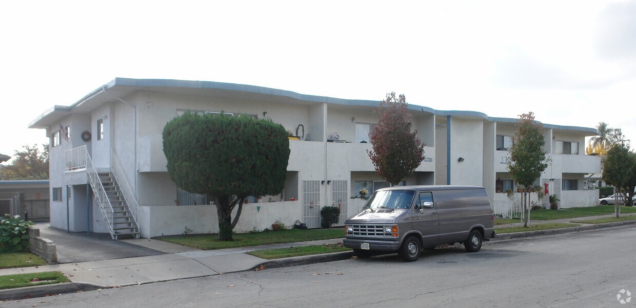 Building Photo - The Terrace Apartments