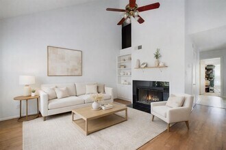 Building Photo - 2110 Rio Grande St