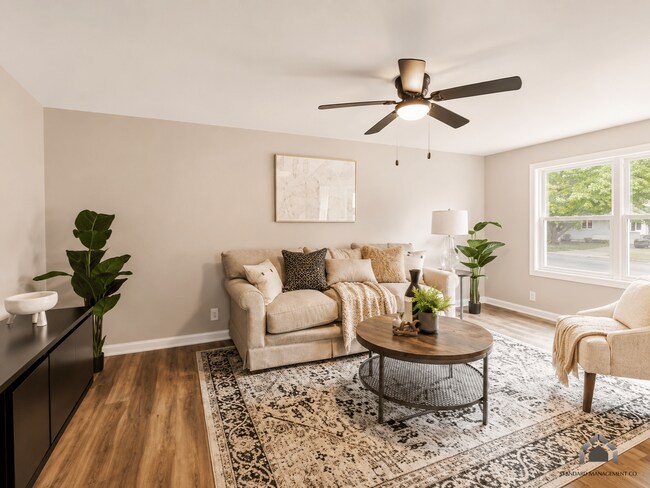 Foto del edificio - Spacious 3-Bedroom, 2-Bathroom Home – Heat Included!!!