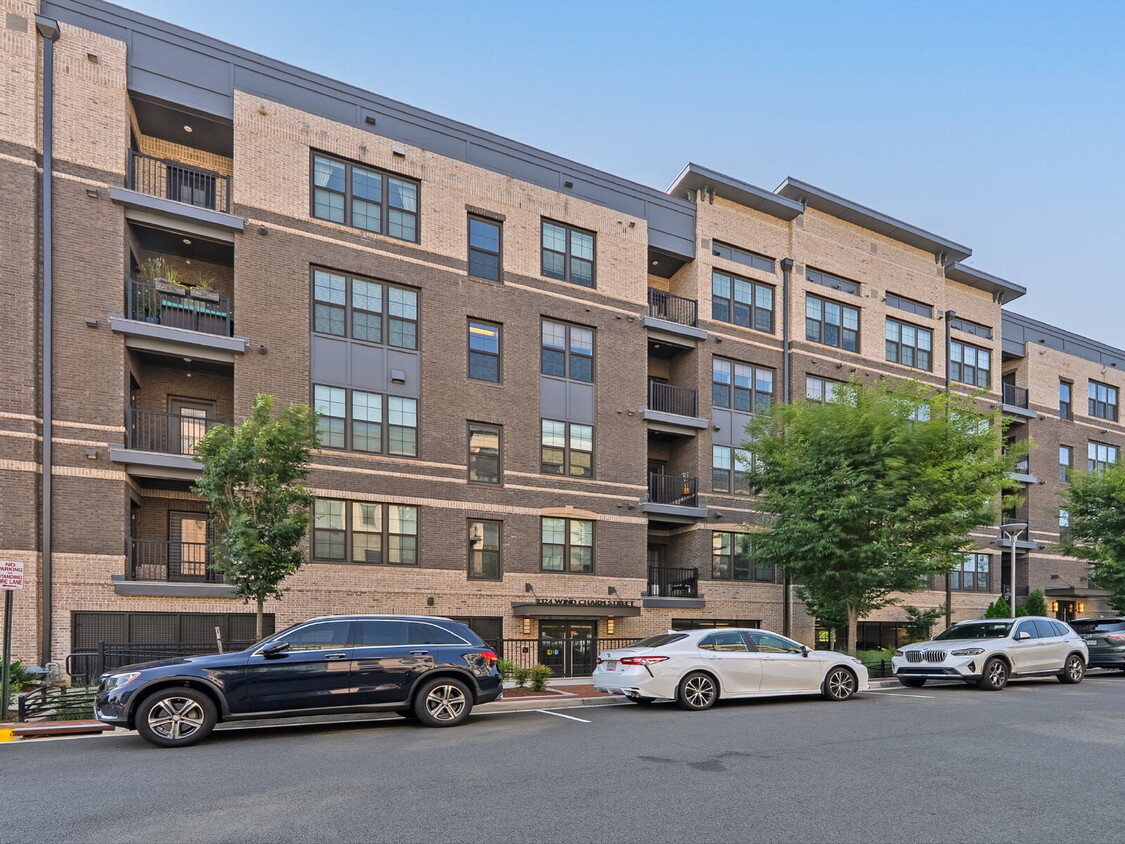 Discover Modern Comfort at Wind Charm Street - Discover Modern Comfort at Wind Charm Street