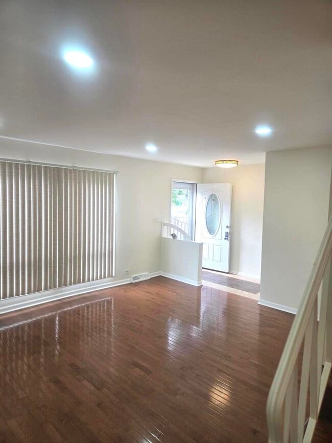 Foto del edificio - 4136 N Kedvale Ave