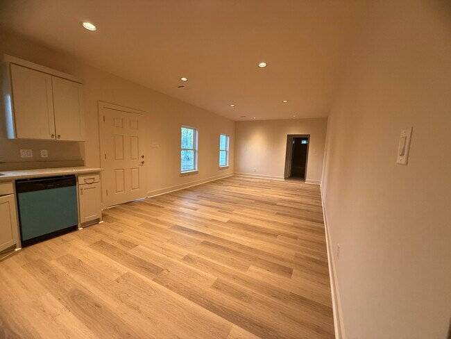 Foto del edificio - 104 Kirkland St