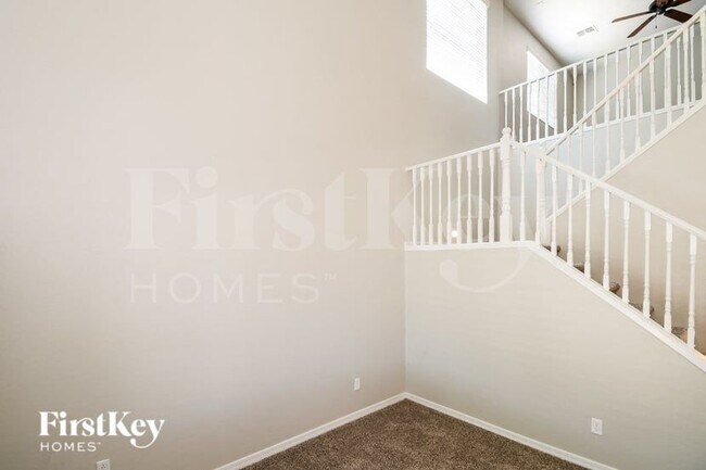 Building Photo - 4762 S Grenoble Cir