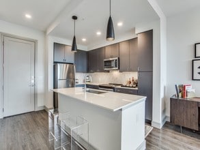 South Main Building photo'