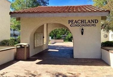 Primary Photo - 25019 Peachland Ave