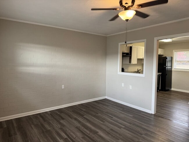 Building Photo - Updated Two Bedroom Duplex in Lincolnton