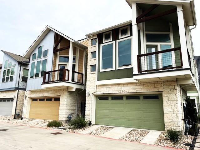 Building Photo - 12501 Shrike Ln