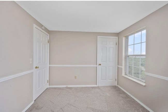 Photo - 6 Griffin Ln Townhome