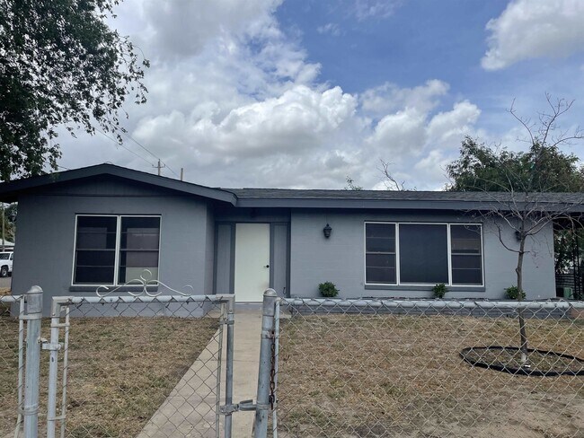 Building Photo - 3602 San Agustin Ave