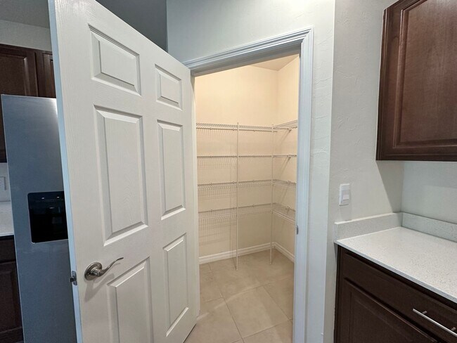 Building Photo - Beautiful and Spacious 4-Bedroom, 2-Bath H...