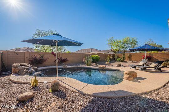 Foto del edificio - 2456 W Clearview Trail