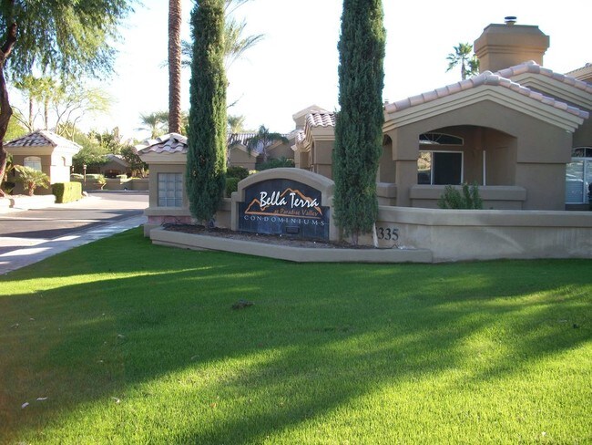 Foto del edificio - 5335 E Shea Blvd
