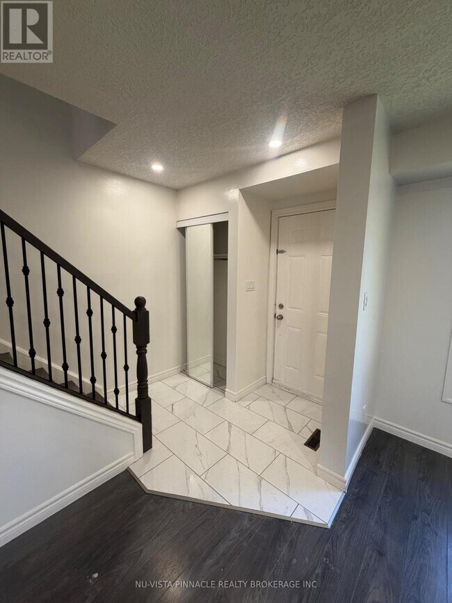 Photo du bâtiment - 1725 Ernest Ave