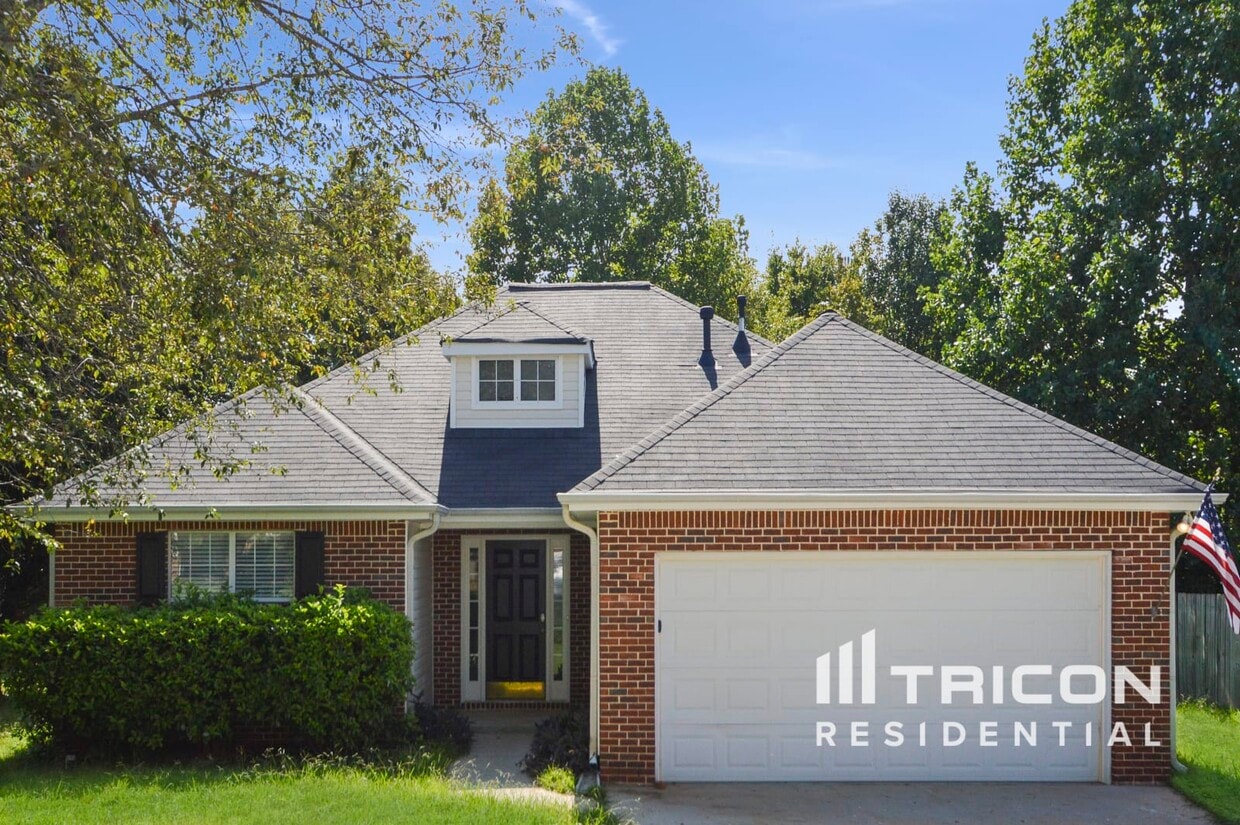Foto principal - 8050 Chapman Terrace