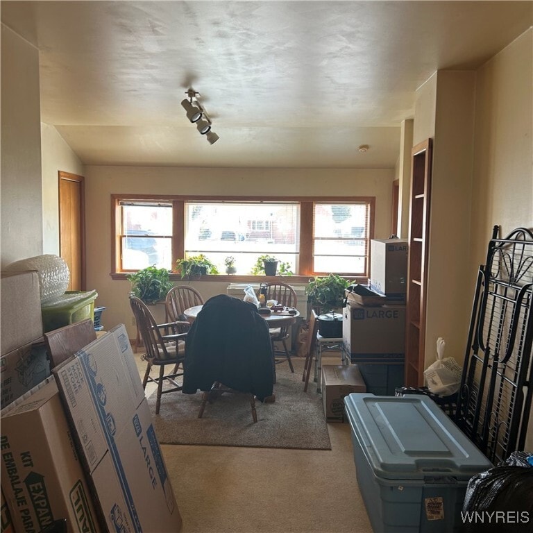 Building Photo - 180 Willowdale Dr