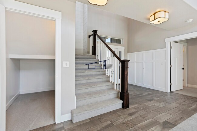 Building Photo - 1939 S 2650 W