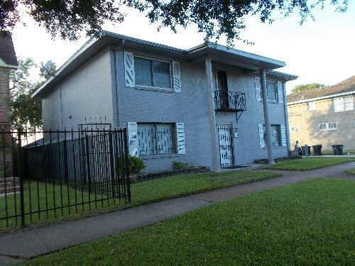 Foto principal - 4302 Emancipation Ave