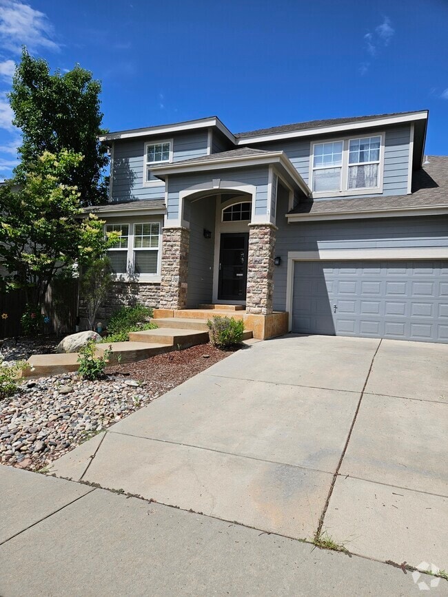 Building Photo - 2353 Aral Dr