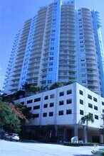 Building Photo - 2475 Brickell Ave