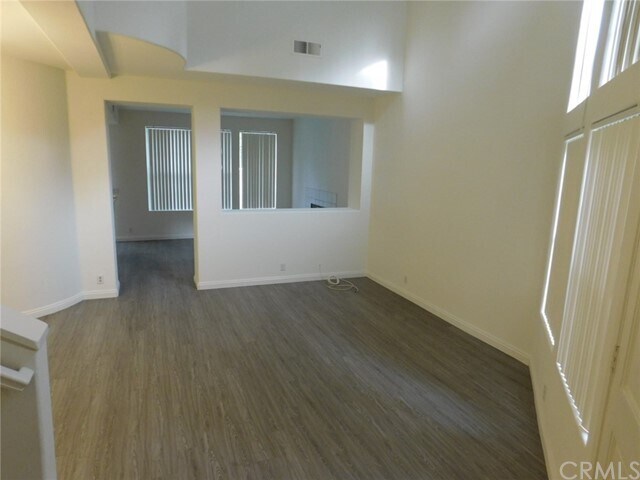 Building Photo - 2825 Wisteria Ln
