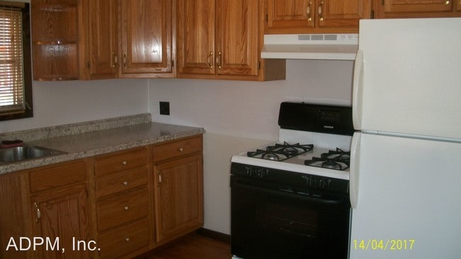 Building Photo - 139 Haverhill Rd