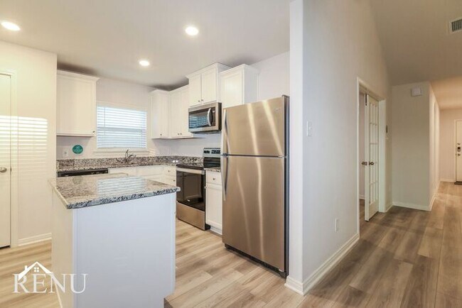Foto del edificio - 25506 Rose Creek Dr