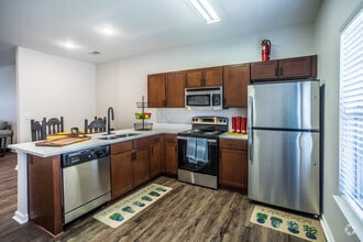 Interior Photo - Taylor Bend