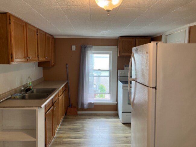 Foto del edificio - 245 N Rutland St