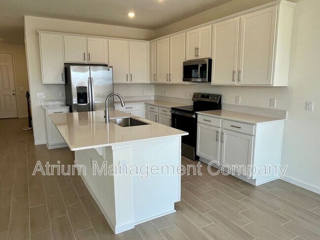Foto del edificio - 5430 Catmint Dr